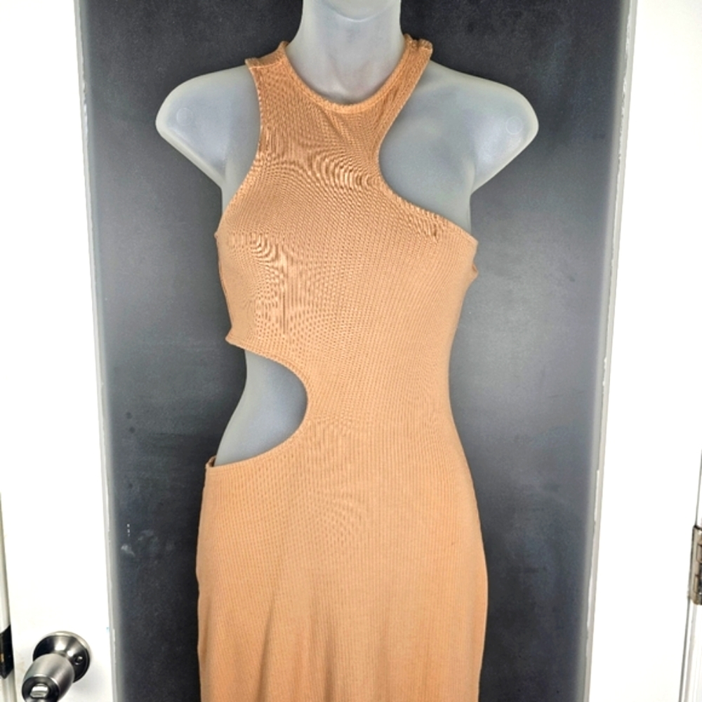 NWT Abercrombie & Fitch | Cut Out Asymmetric MIDI Dress XSp - Picture 6 of 14